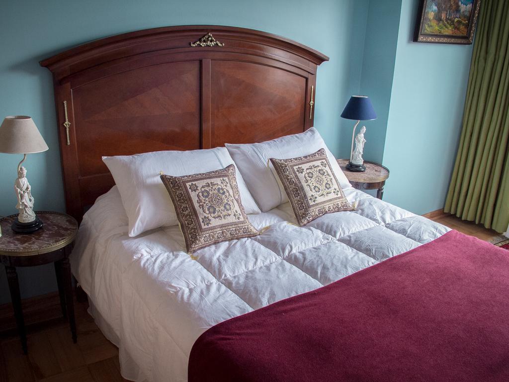 Plaza Huelen Apartment Santiago Room photo
