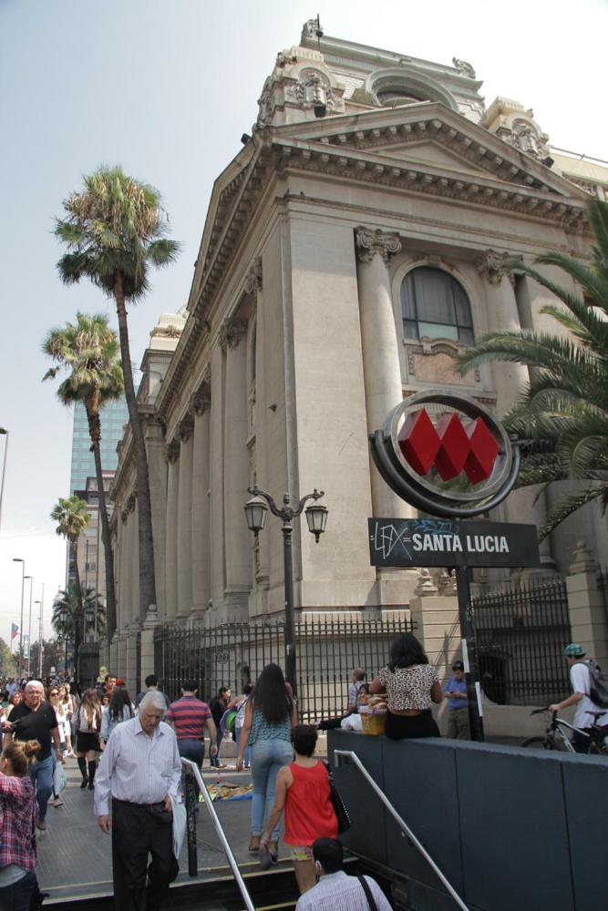 Plaza Huelen Apartment Santiago Exterior photo